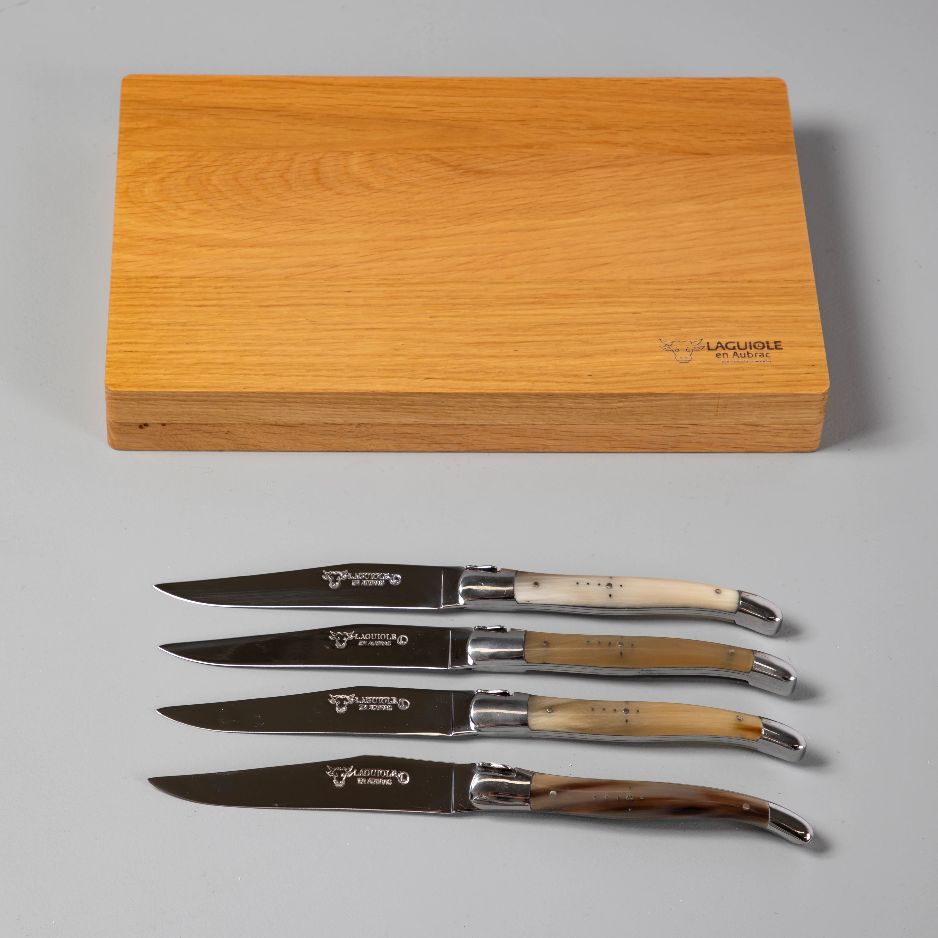 Laguiole en Aubrac Handcrafted Steak Knives, Set of 4, Solid Horn - Image 3
