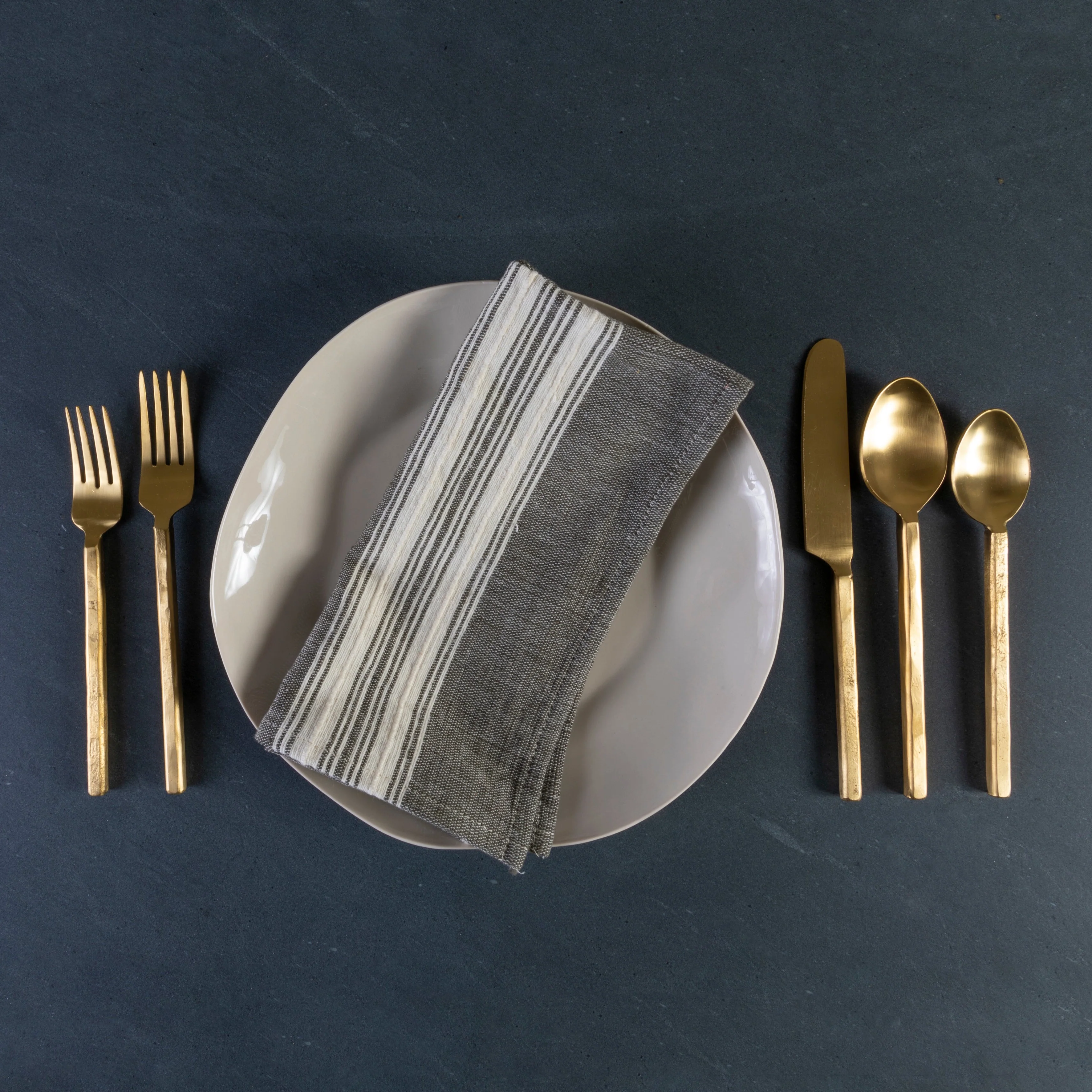 Azura Flatware Set, Gold - Image 4