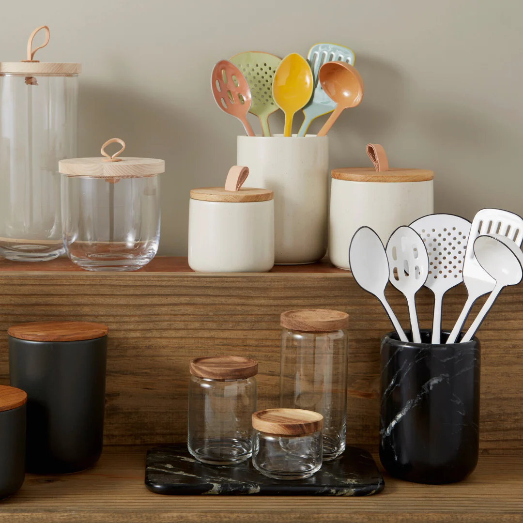 Glass Container with Acacia Lid Medium - Image 3