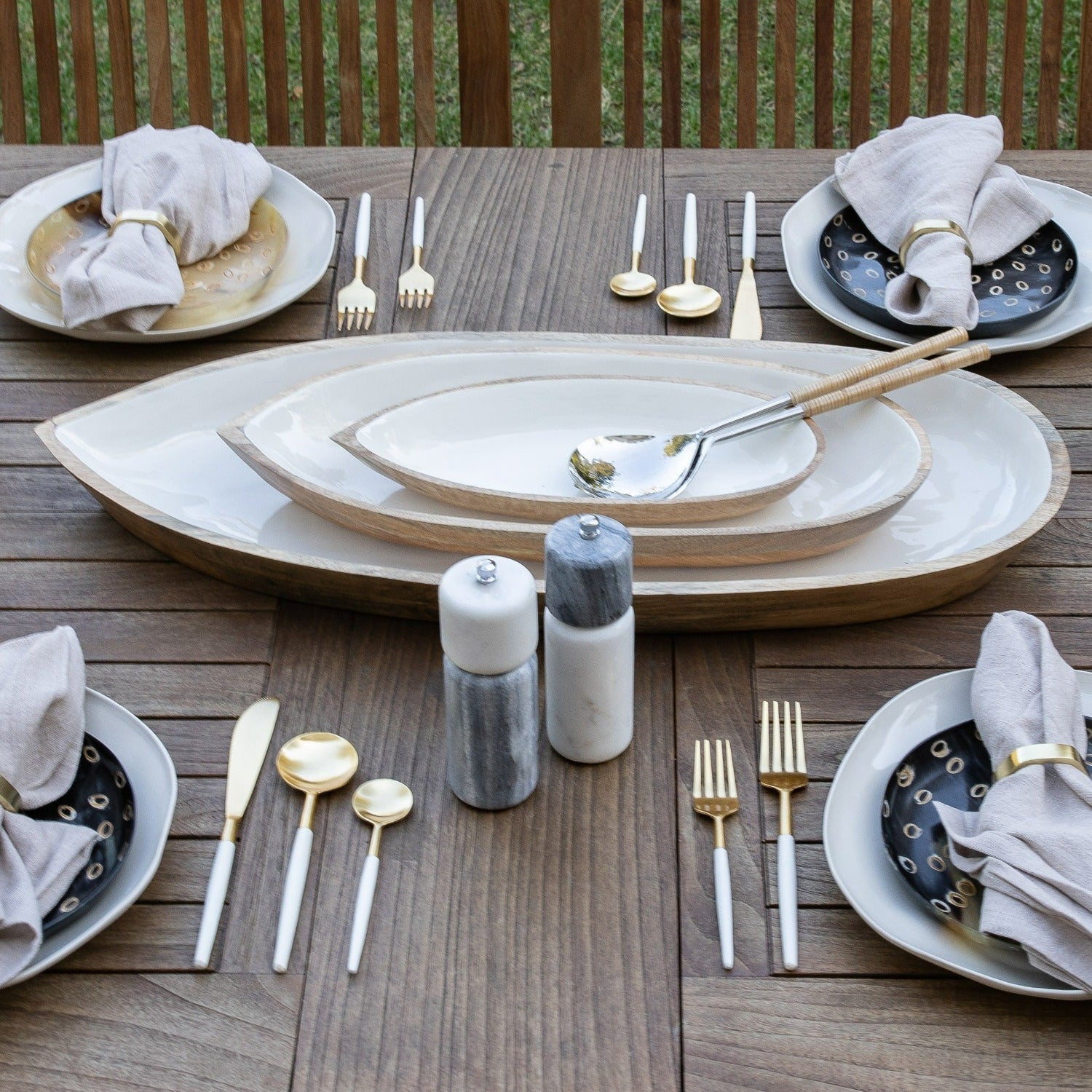 Madras Oval Oversized Dish - Image 3