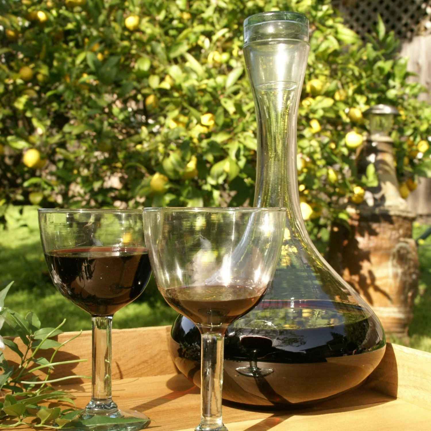 Premium Recycled Decanter with Lid - Image 3