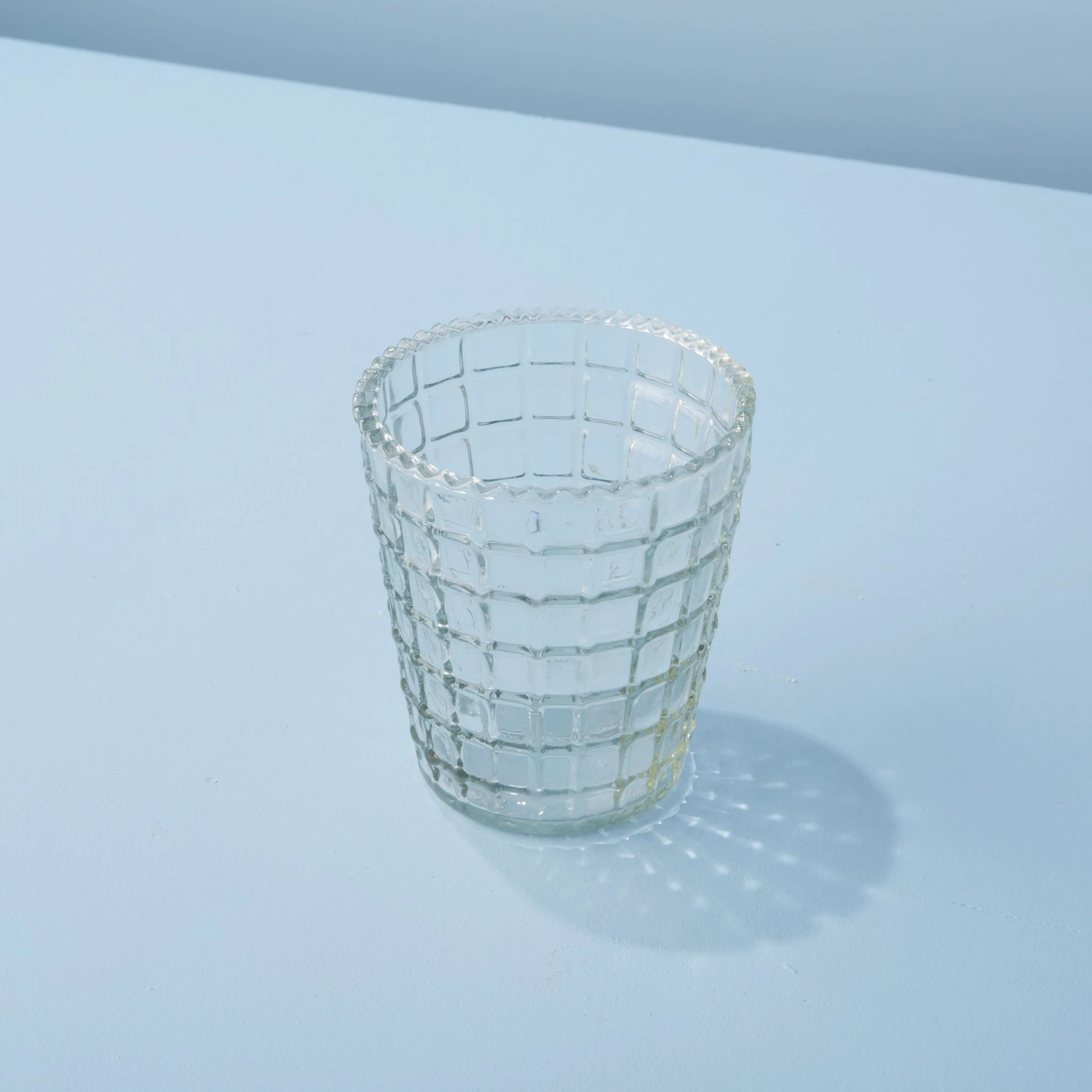 Ruffle Glass Lattice Tumbler, Set of 4 - Image 3